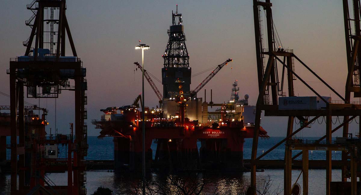 Oil & Gas